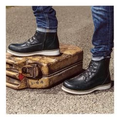 Segura Livingston -Motoraccessoires segura livingston 2